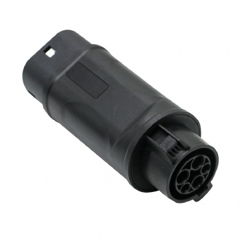 Type 1 to Type 2 converter plug adaptor